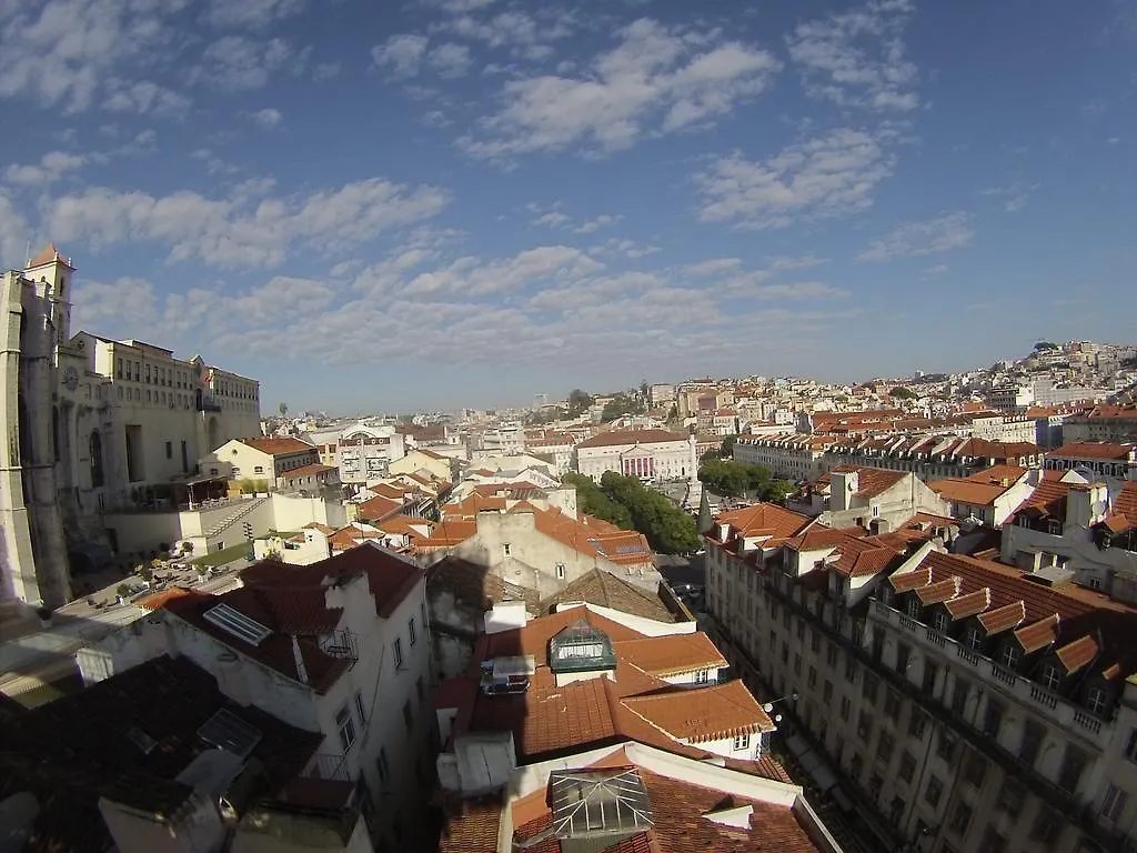 A Window To Lisboa III Apartment